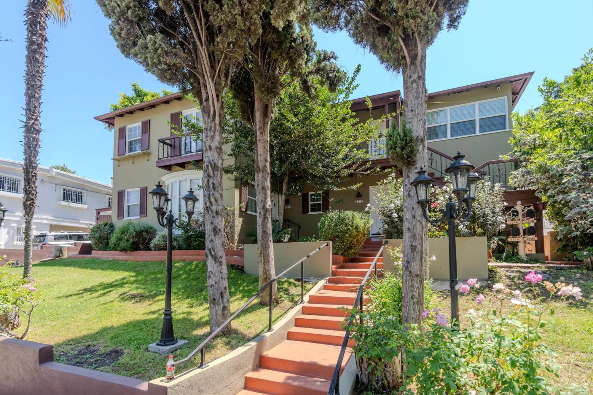 Charming Duplex In Sherman Oaks Сasa de vacaciones *